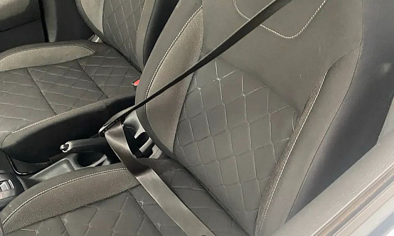 Nissan Kicks S Direc...
