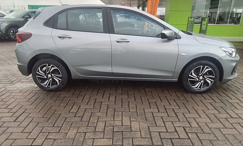 Chevrolet Onix Hatch...
