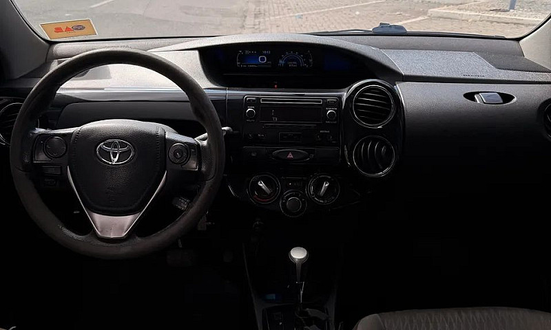 Toyota Etios Xs 1.5 ...