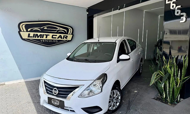 Nissan Versa 1.0 12V...