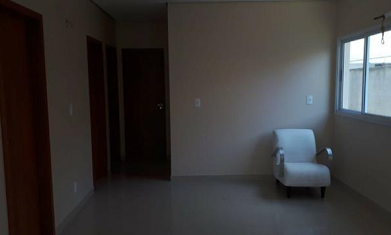 Casa Com 3 Quartos C...