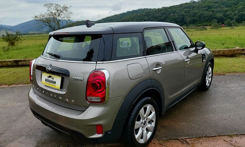 Cooper Countryman 1....