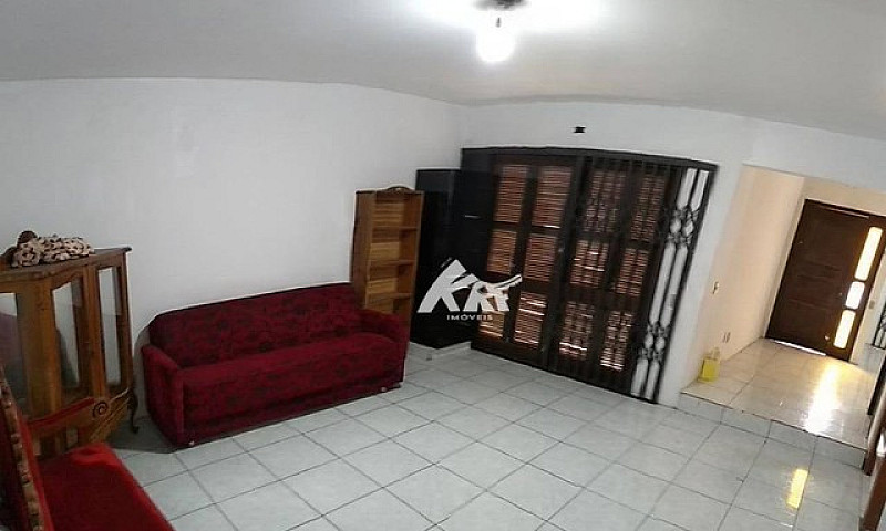 Casa Com 4 Dormitóri...