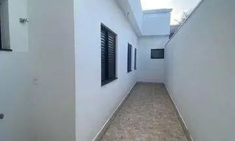 Casa Com 3 Dormitóri...