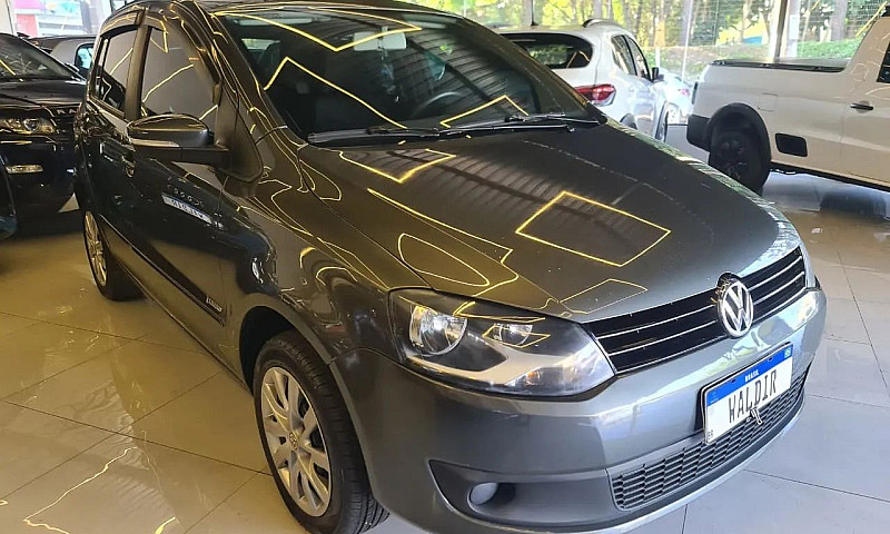 Volkswagen Fox 1.6 M...