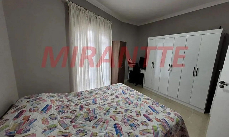 Sobrado De 130M² Com...