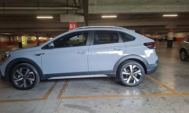 Volkswagen Nivus Hig...