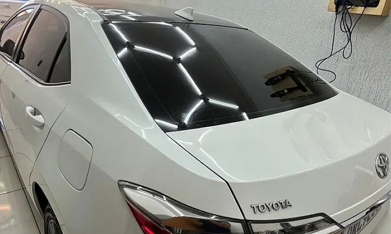 Toyota Corolla Xei 2...