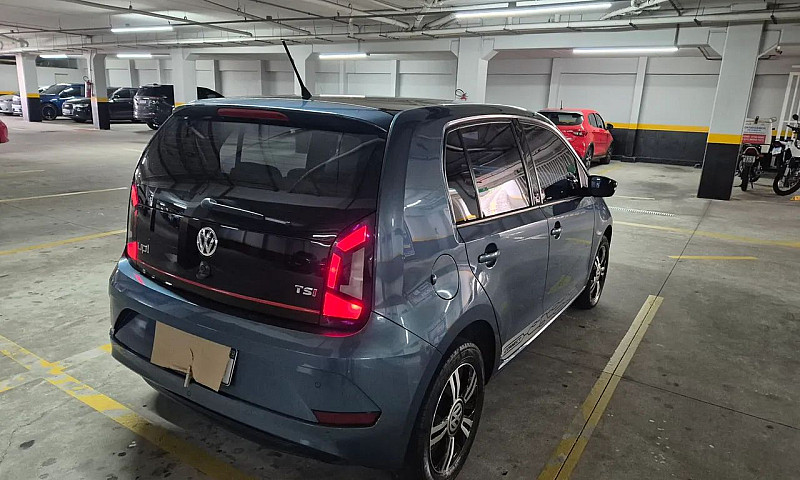 Volkswagen Up! Move ...
