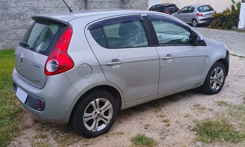 Fiat Palio Essence D...