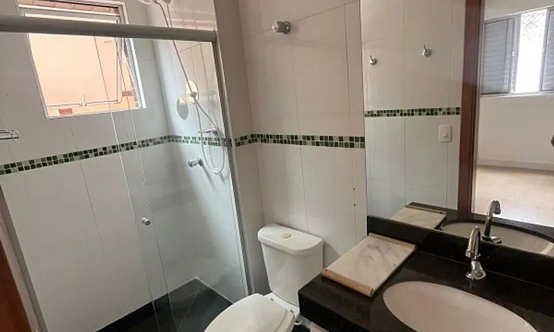 Área Privativa / Gar...