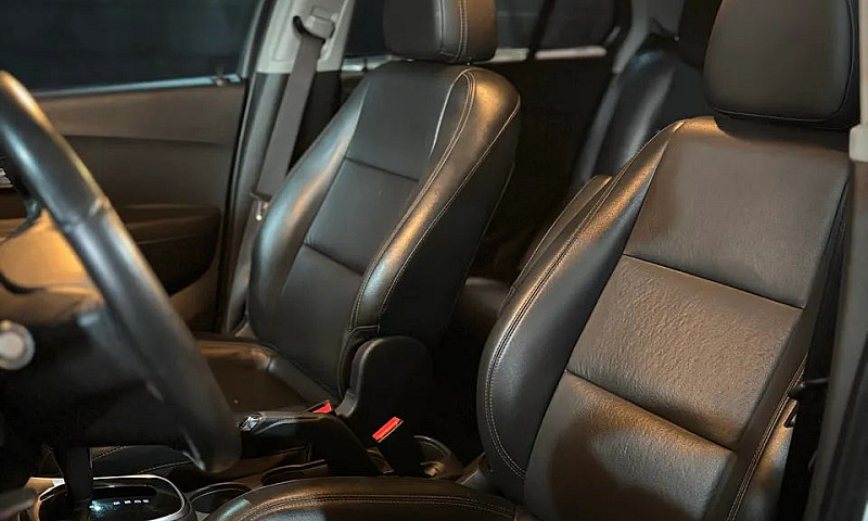 Chevrolet Tracker Pr...