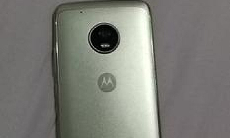 Moto G5 Plus...