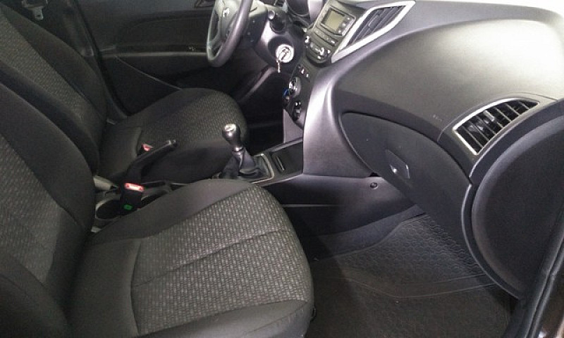 Hyundai Hb20 1.0 Uni...