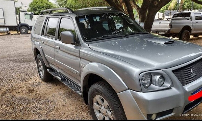 Mitsubishi Pajero Sp...