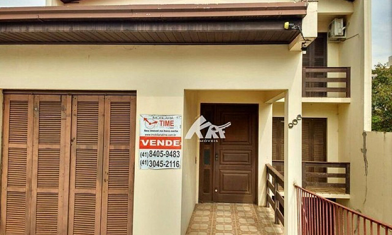 Casa Com 4 Dormitóri...