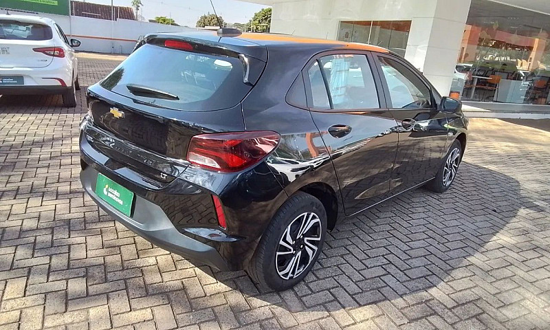 Chevrolet Onix Hatch...