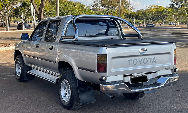 Toyota Hilux Cd Srv ...