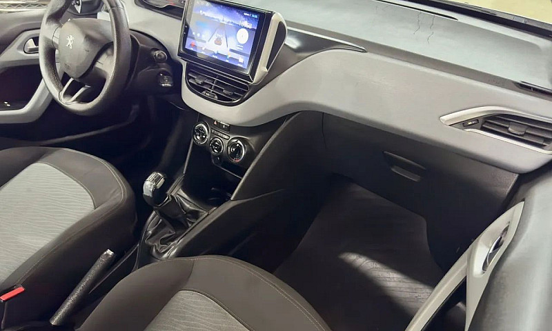 Peugeot 208 2015 1.5...