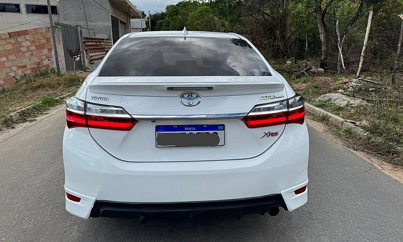Toyota Corolla Xrs 2...