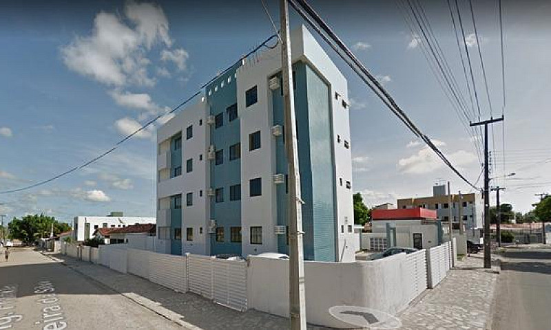 Apartamento Com Pisc...