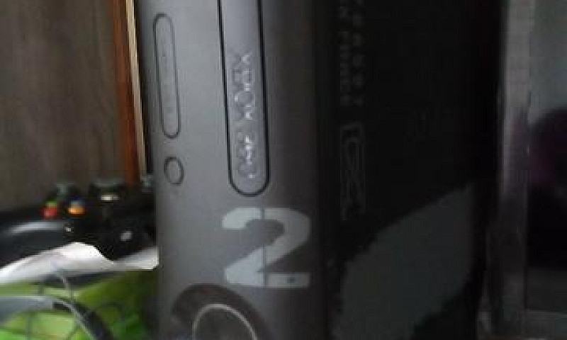 Vendo Xbox 360 Perso...