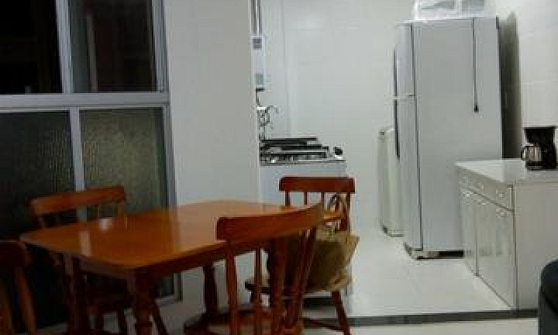 Alugo Apartamento 02...