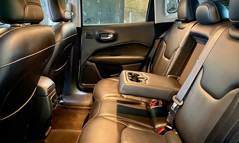 Jeep Compass Longtud...