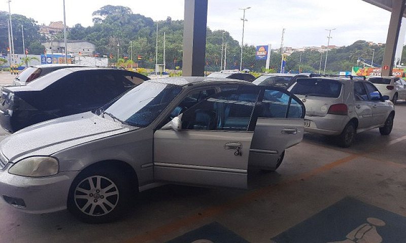 Carro De Procedência...