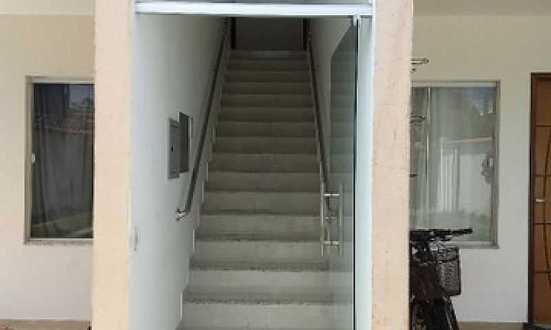 Vende-Se  Apartament...