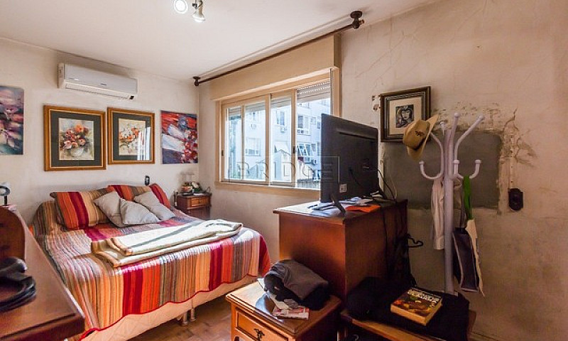 Apartamento  Com 102...