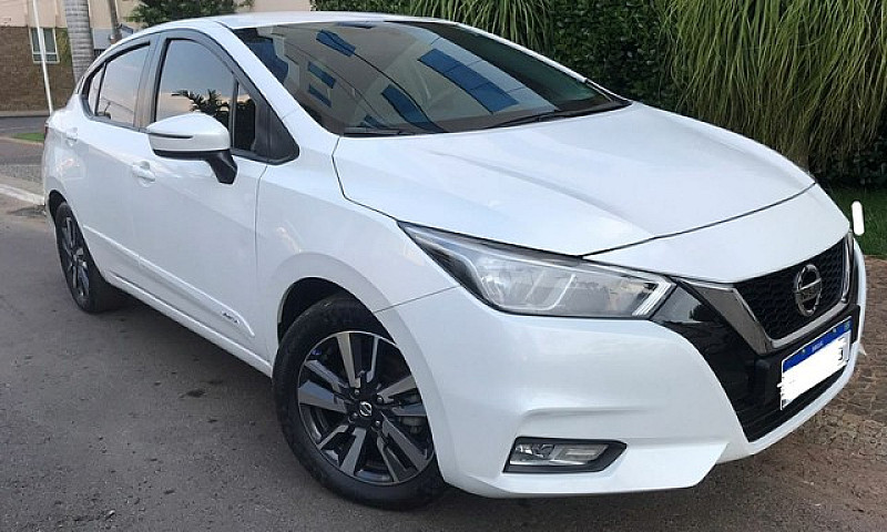 Nissan Versa ...