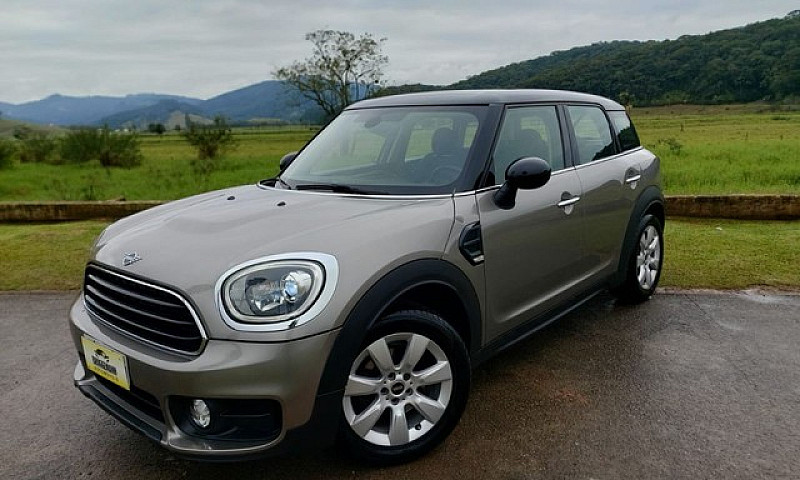 Cooper Countryman 1....