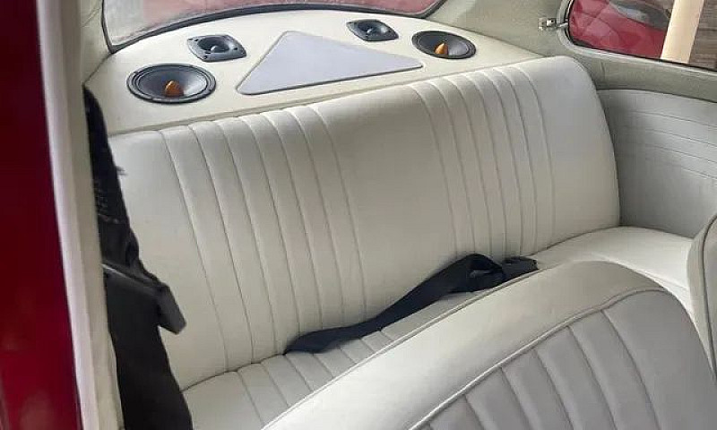 Volkswagen Fusca 130...