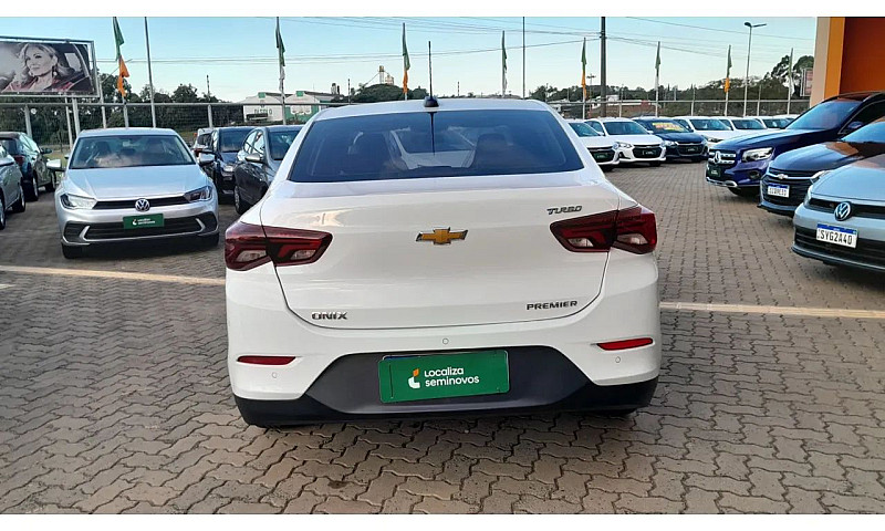 Chevrolet Onix Plus ...