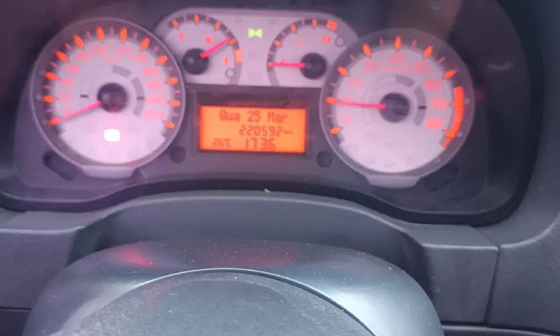 Fiat Strada Adventur...
