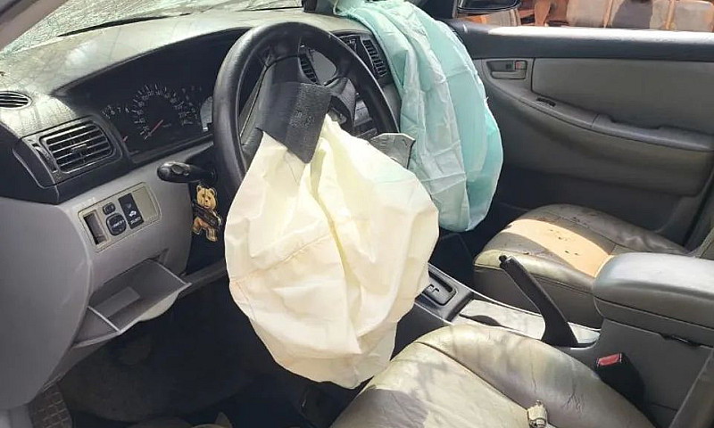 Toyota Corolla Xei 1...