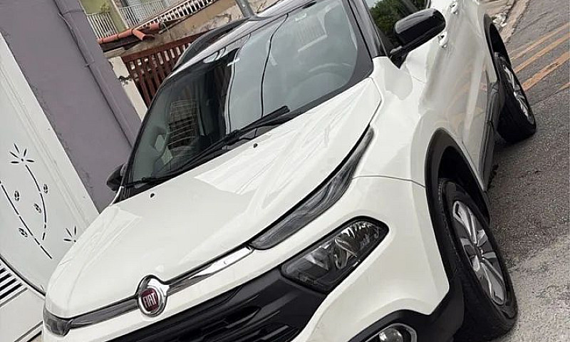 Fiat Toro Freedom 1....