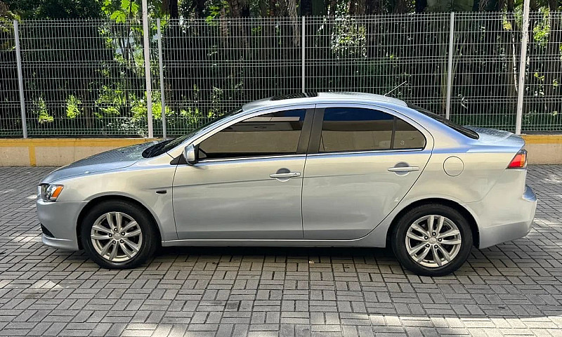 Mitsubishi Lancer 2....