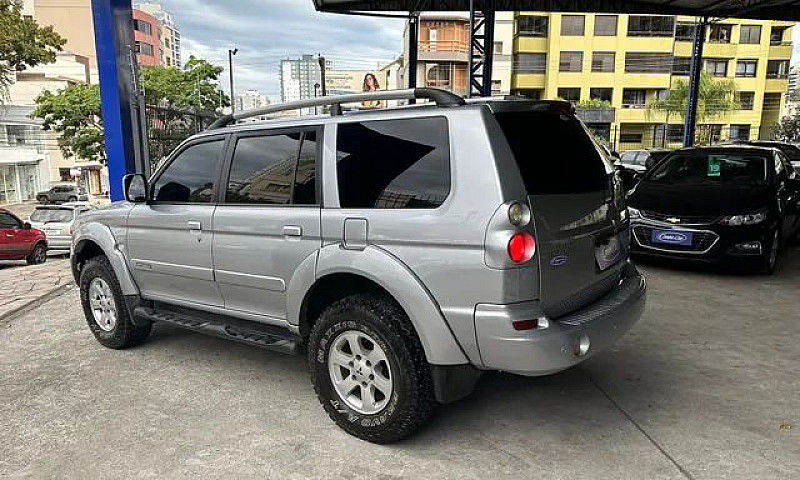 Pajero Sport 4X4 Hpe...