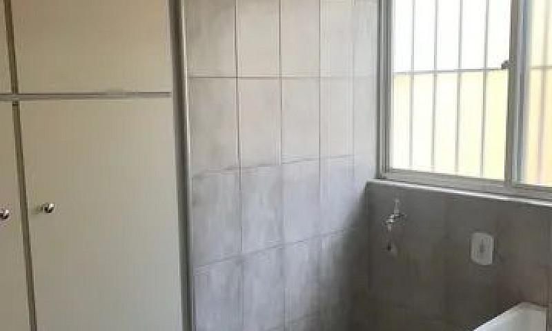 Aluga-Se Apartamento...