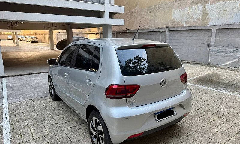 Volkswagen Fox Conne...