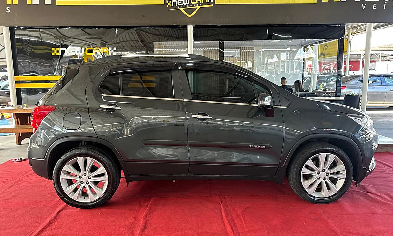 Chevrolet Tracker Pr...