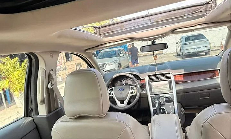 Ford Edge Limited 3....