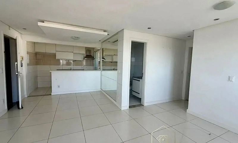 Apartamento 2/4 Reve...