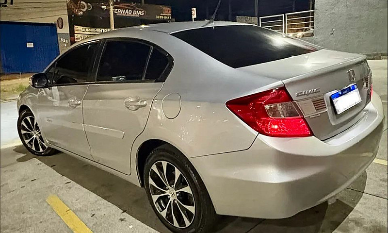 Honda Civic Sedan Lx...