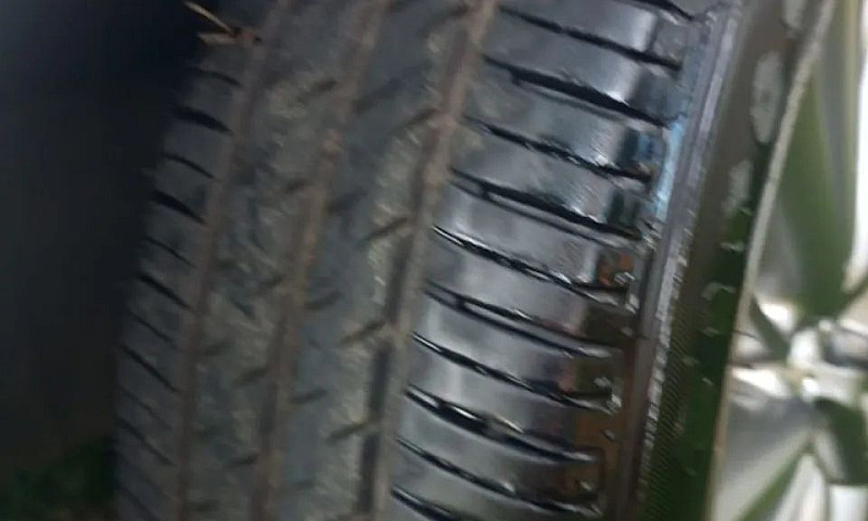 Toyota Corolla Xei 2...