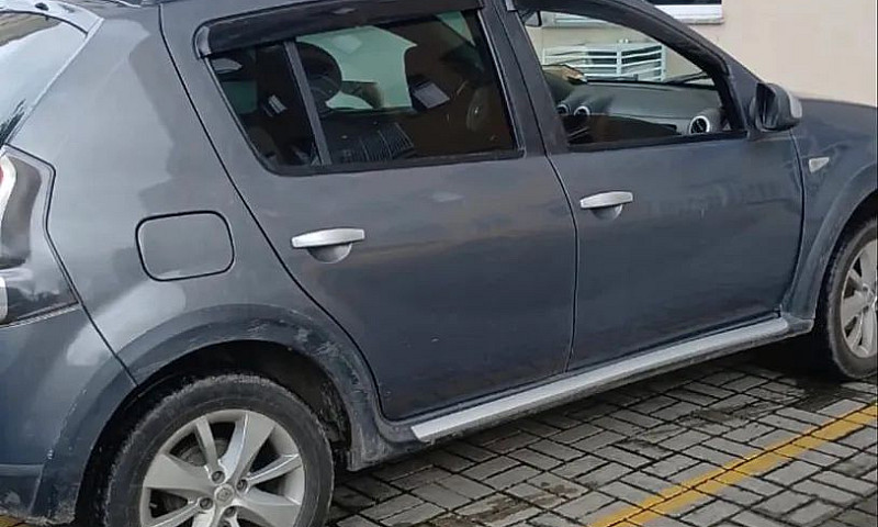 Renault Sandero Expr...