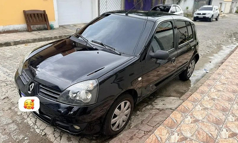 Renault Clio Hi-Flex...