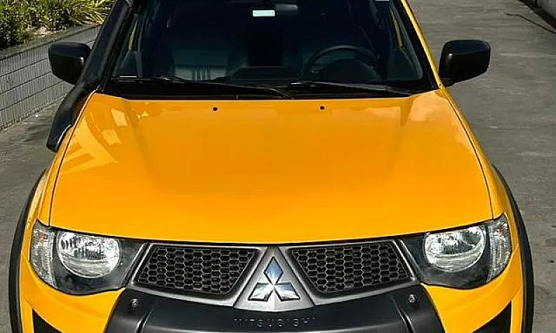 Mitsubishi L200 Trit...